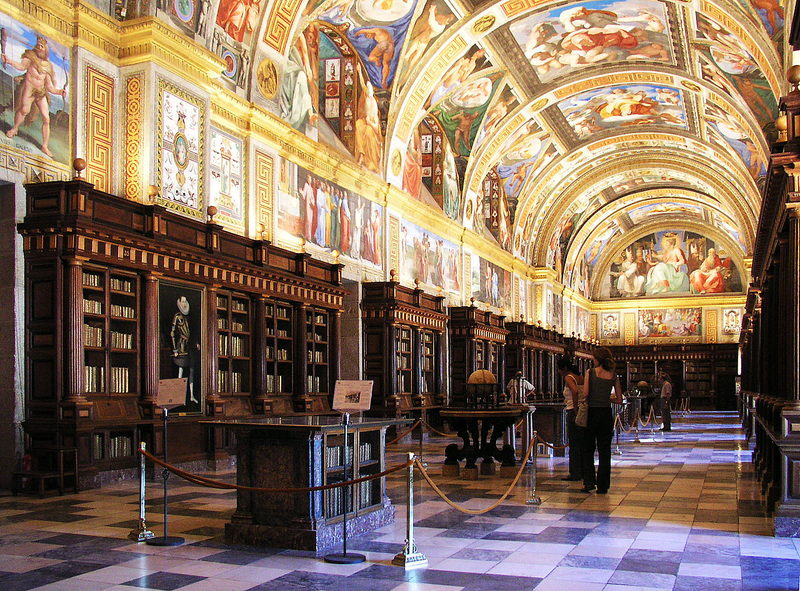 Illustration for article titled Lose Yourself In These Photos Of Europe's Most Magnificent Libraries